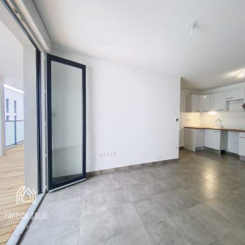 'L'IRREPROCHABLE' - BALMA/LA PLAINE (31130) Appartement T3 + terrasse 23m2